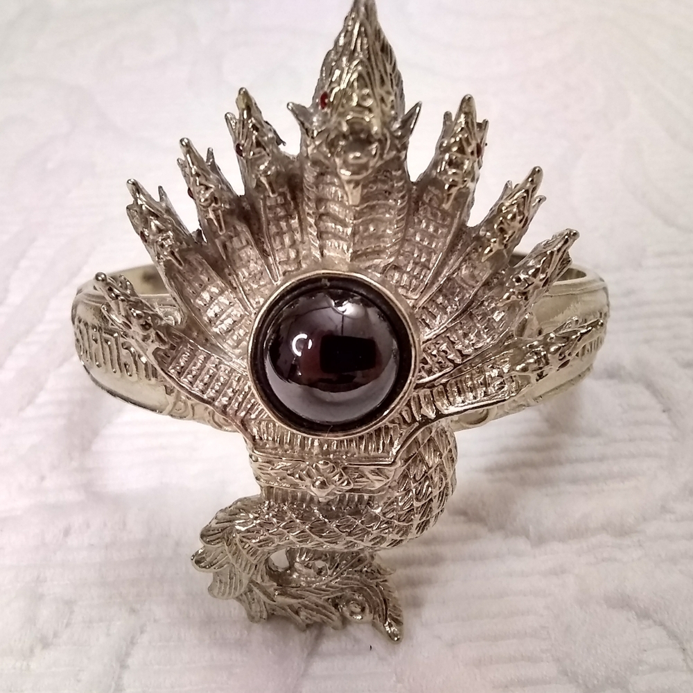 Seven headed dragon/serpent bracelet Targaryen dragon brutalist